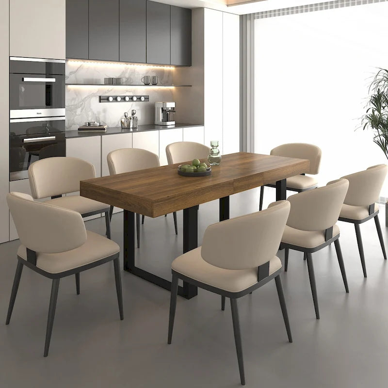 Versatile Extendable Dining Table for Large Gatherings, Enhancing Dining Experience