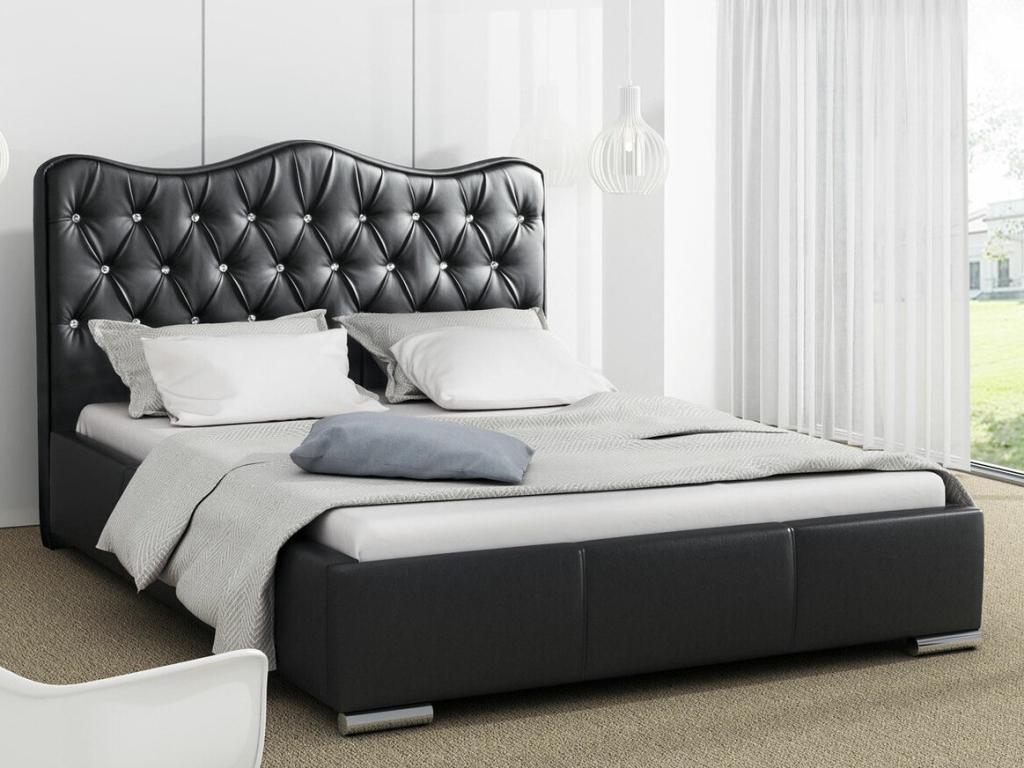 Black Leather Bed, 180 x 218 x 100 cm